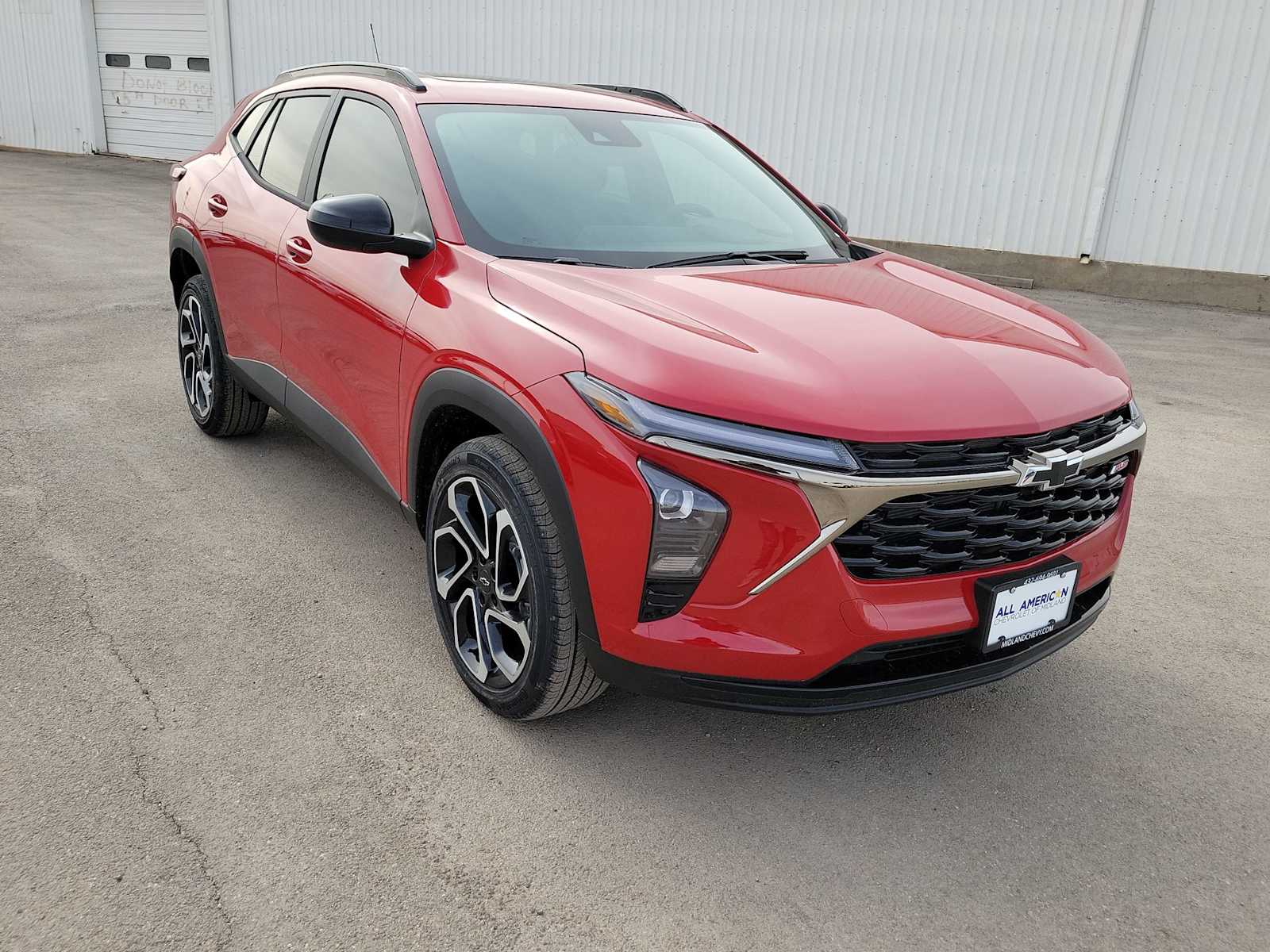 Thumbnail: 2026 Chevrolet Trax - 2