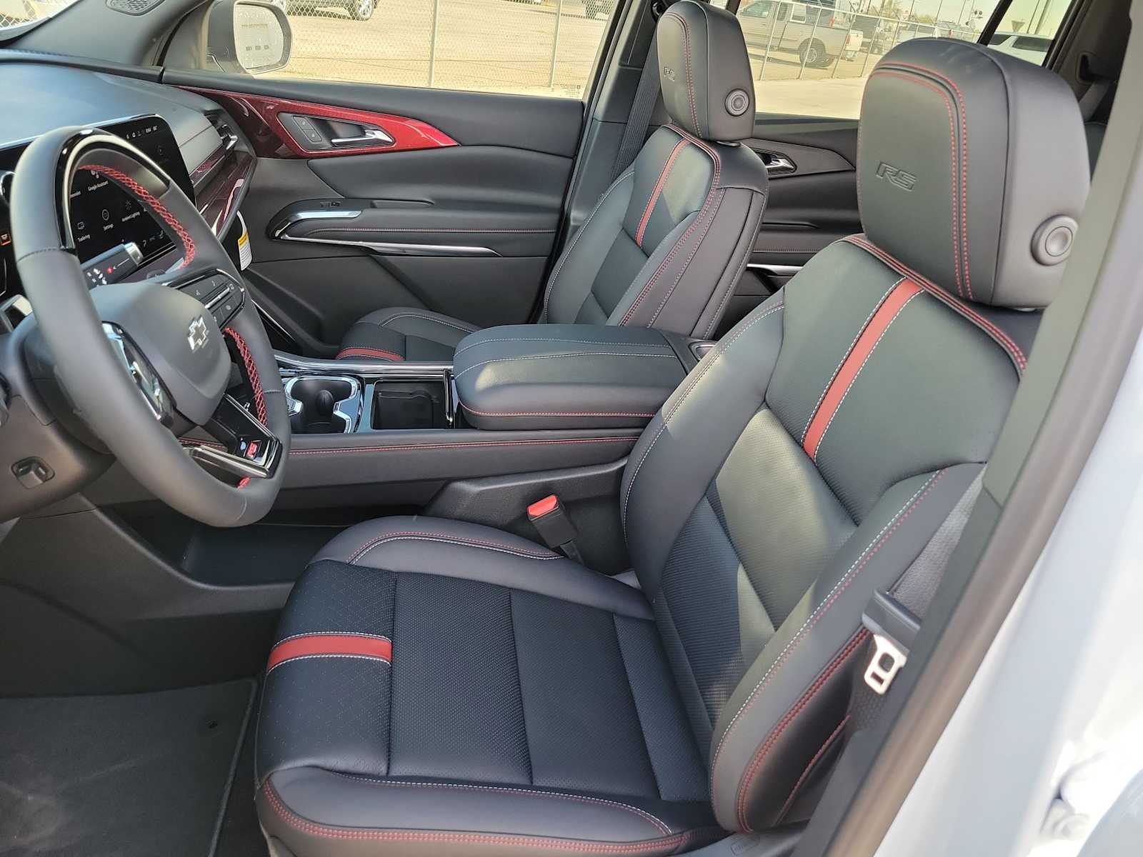 Thumbnail: 2026 Chevrolet Traverse - 19