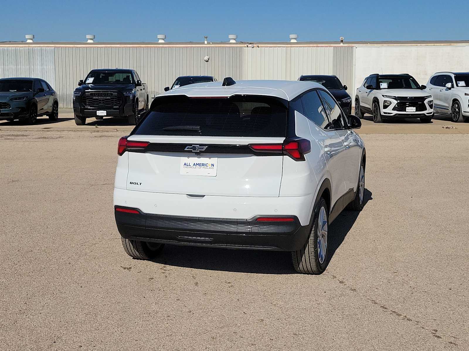 Thumbnail: 2027 Chevrolet Bolt EV - 8
