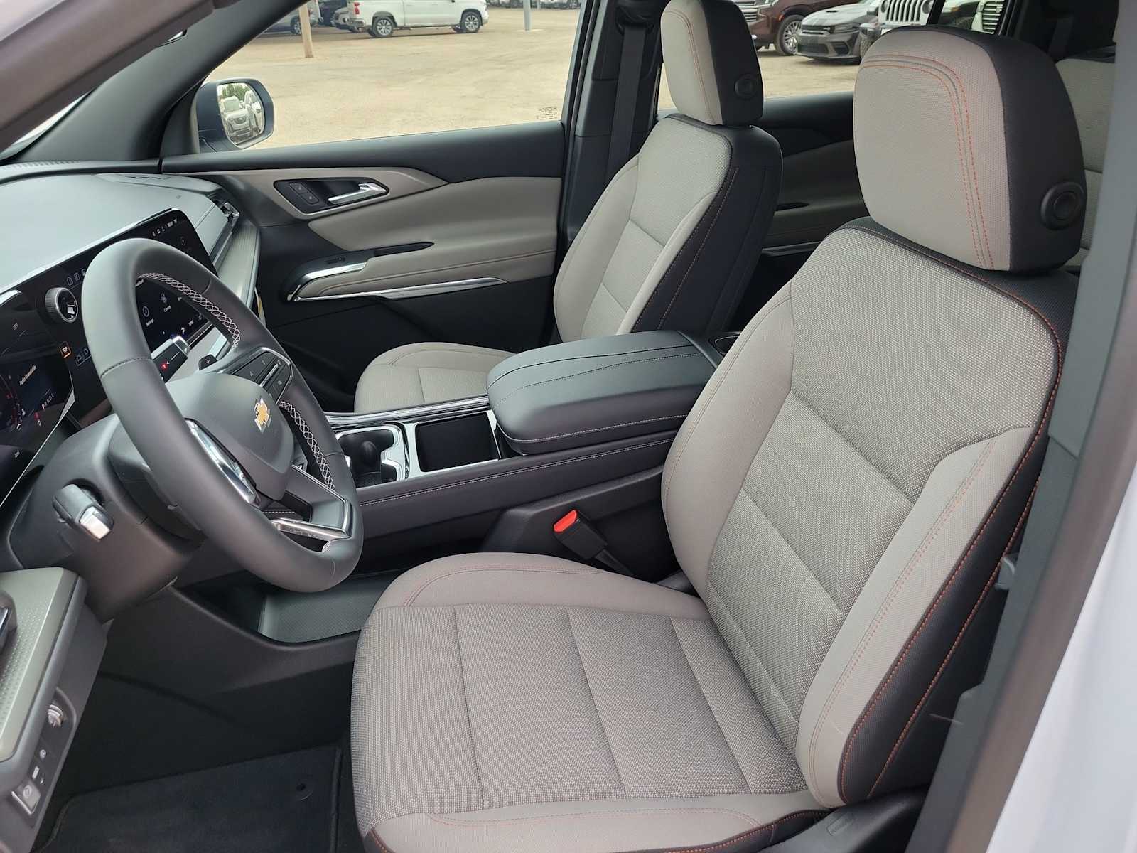 Thumbnail: 2026 Chevrolet Traverse - 15