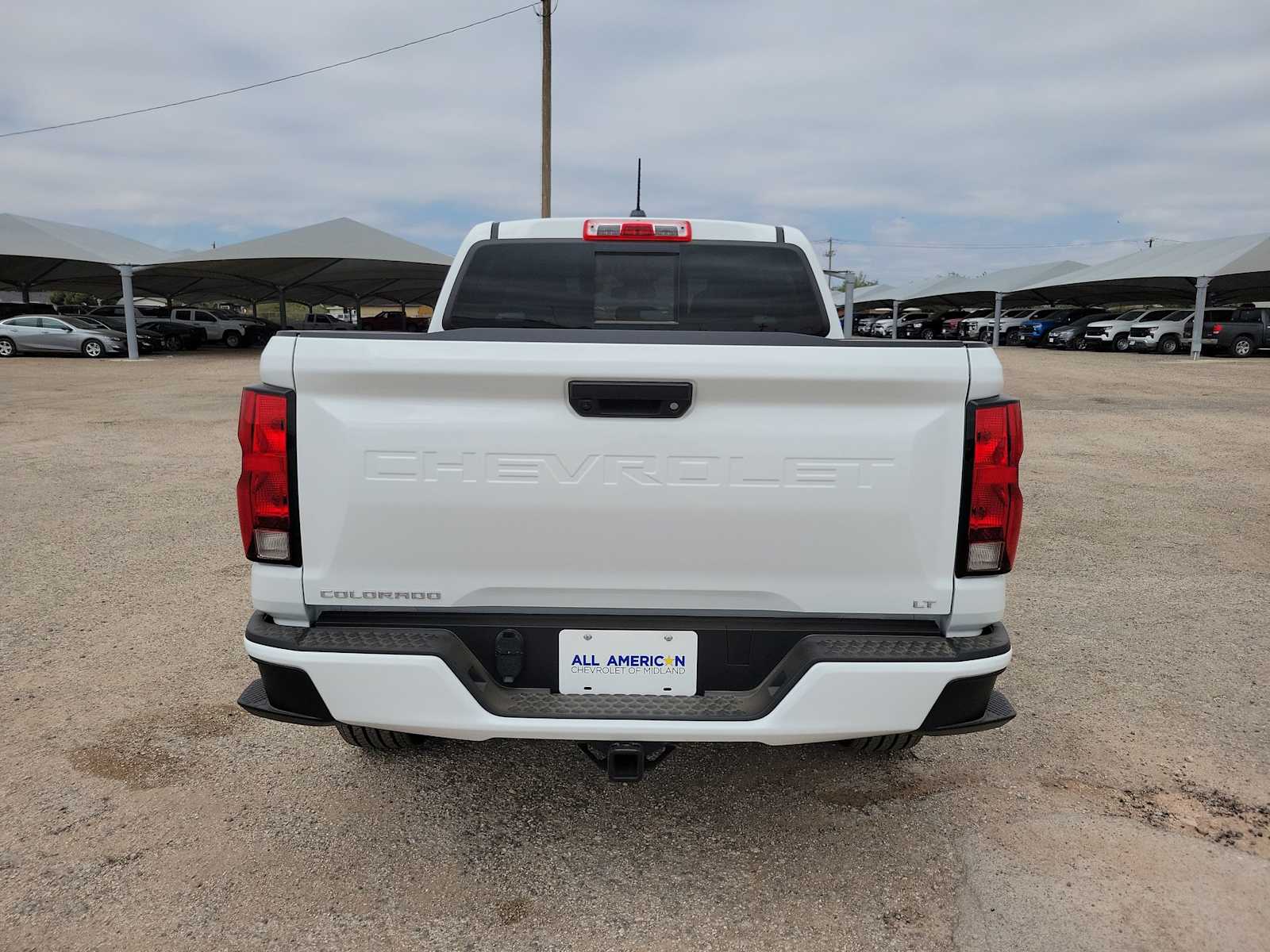 Thumbnail: 2024 Chevrolet Colorado - 13