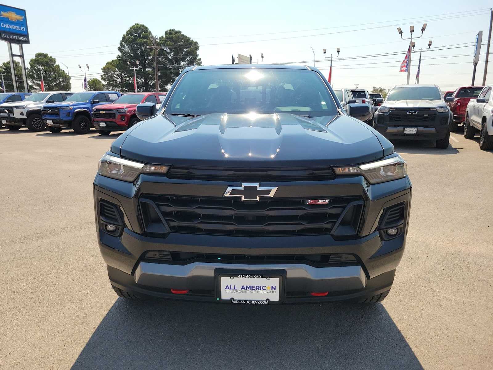 Thumbnail: 2026 Chevrolet Colorado - 14