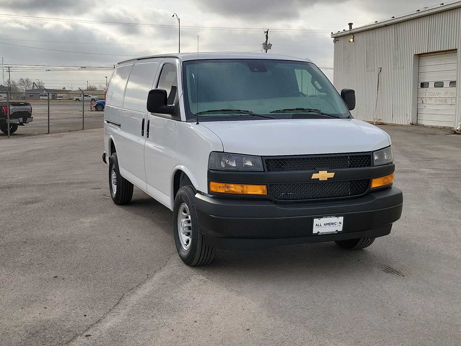 Thumbnail: 2026 Chevrolet Express - 2