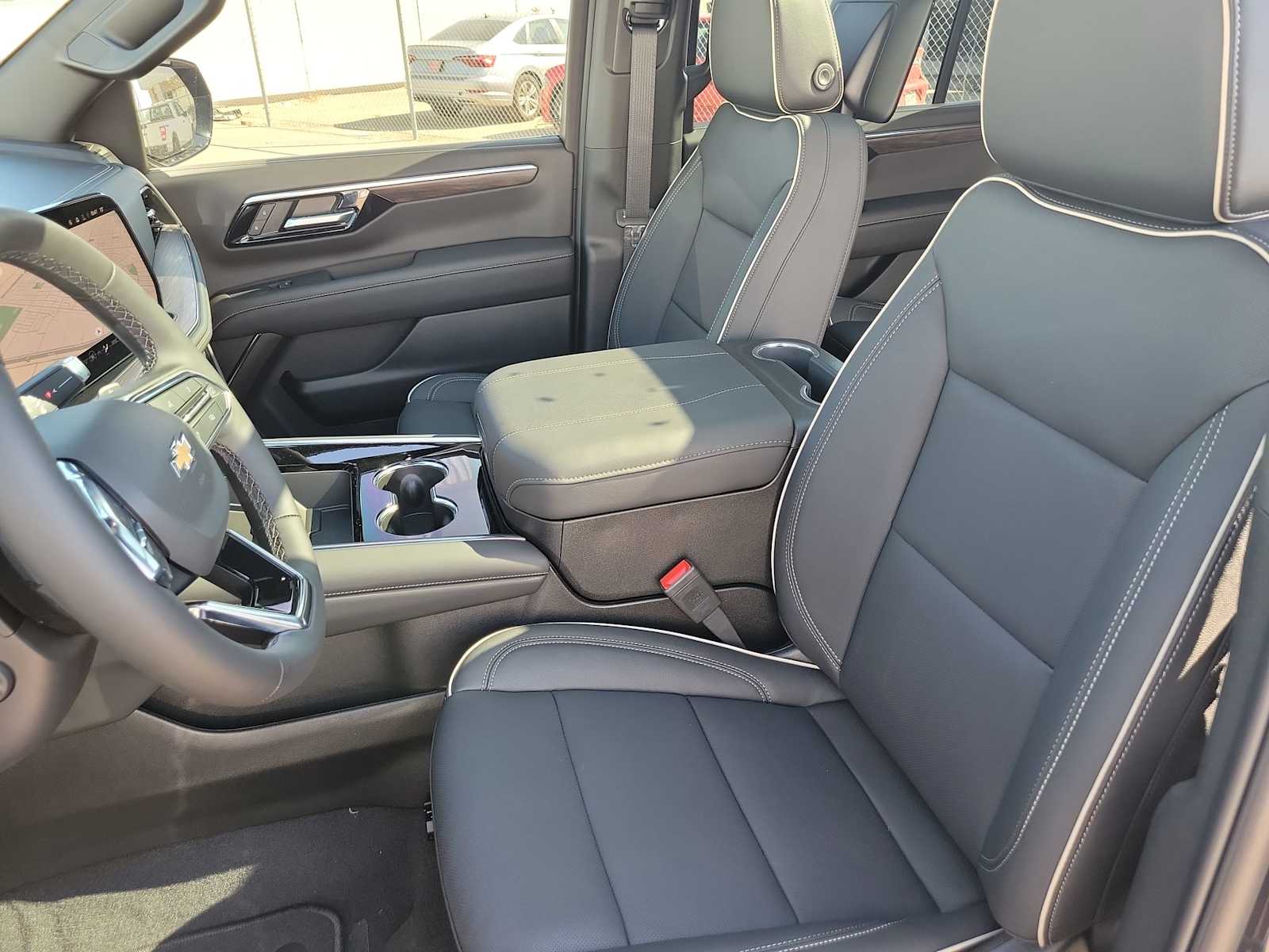 Thumbnail: 2026 Chevrolet Tahoe - 19