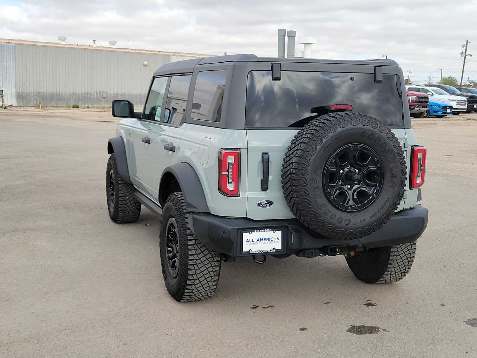 Thumbnail: 2022 Ford Bronco - 6