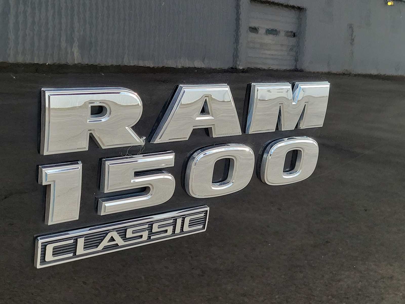 Thumbnail: 2023 RAM 1500 Classic - 11