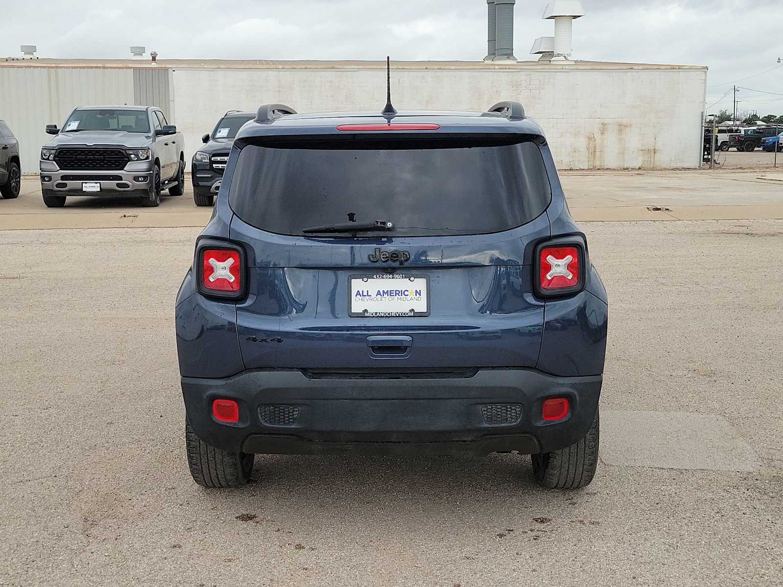 Thumbnail: 2023 Jeep Renegade - 7