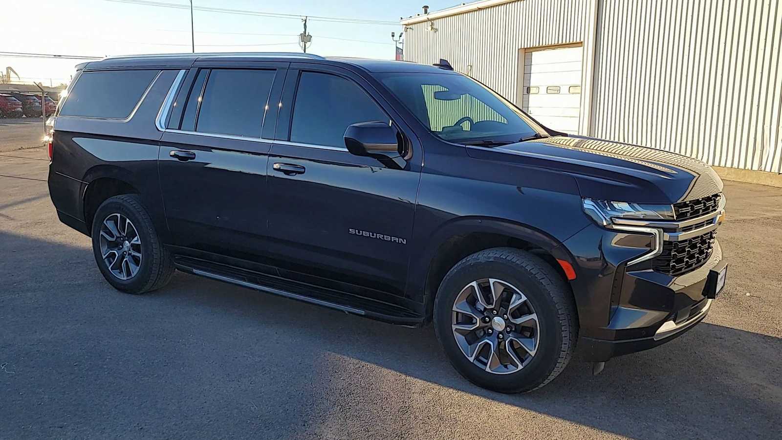 Thumbnail: 2023 Chevrolet Suburban - 2