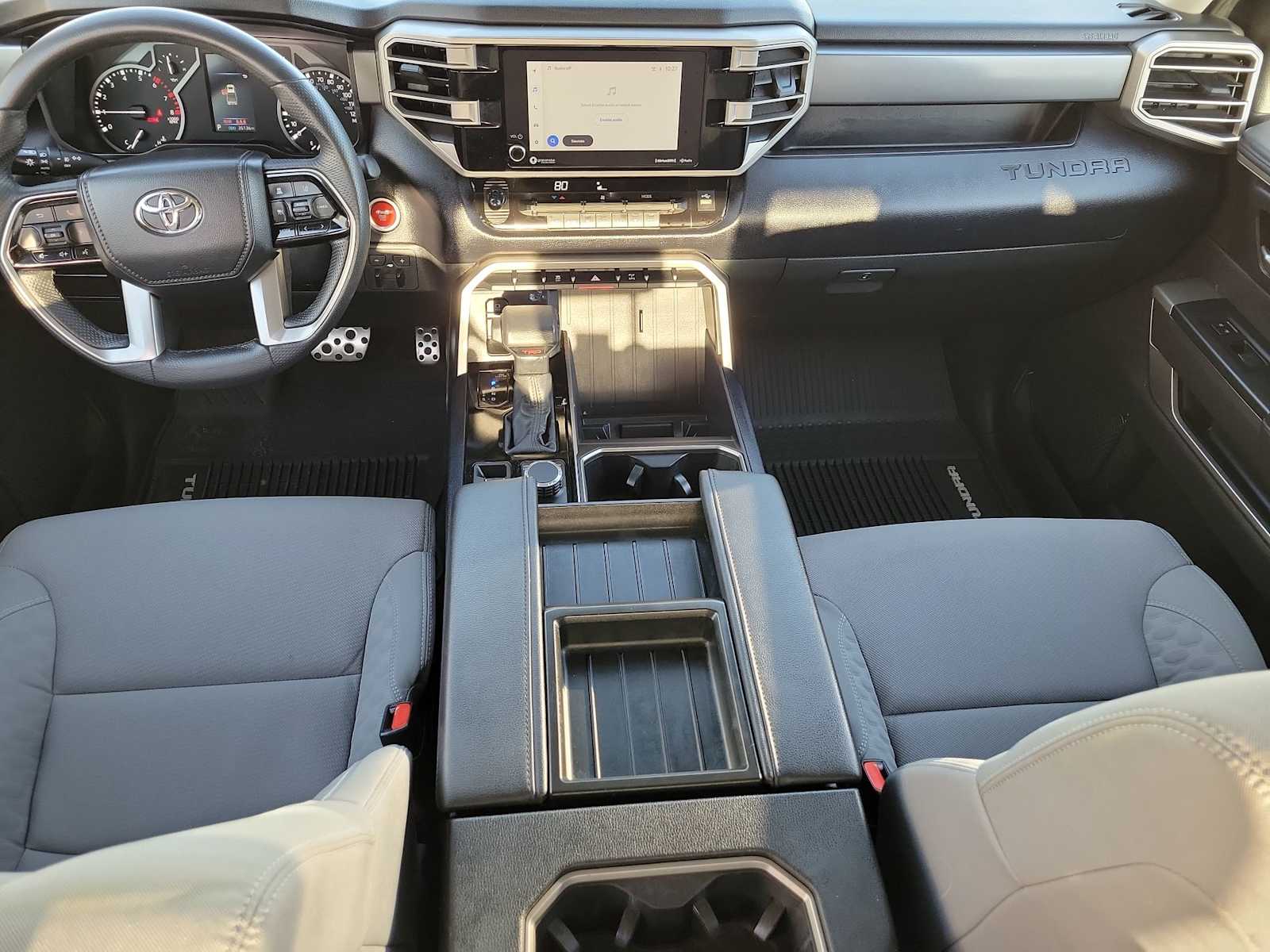 Thumbnail: 2023 Toyota Tundra - 18