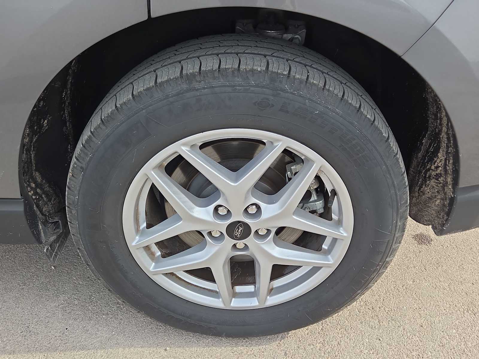 Thumbnail: 2024 Ford Edge - 16