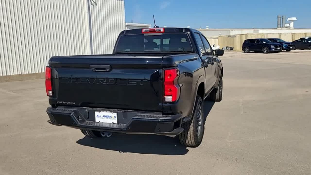 Thumbnail: 2026 Chevrolet Colorado - 8