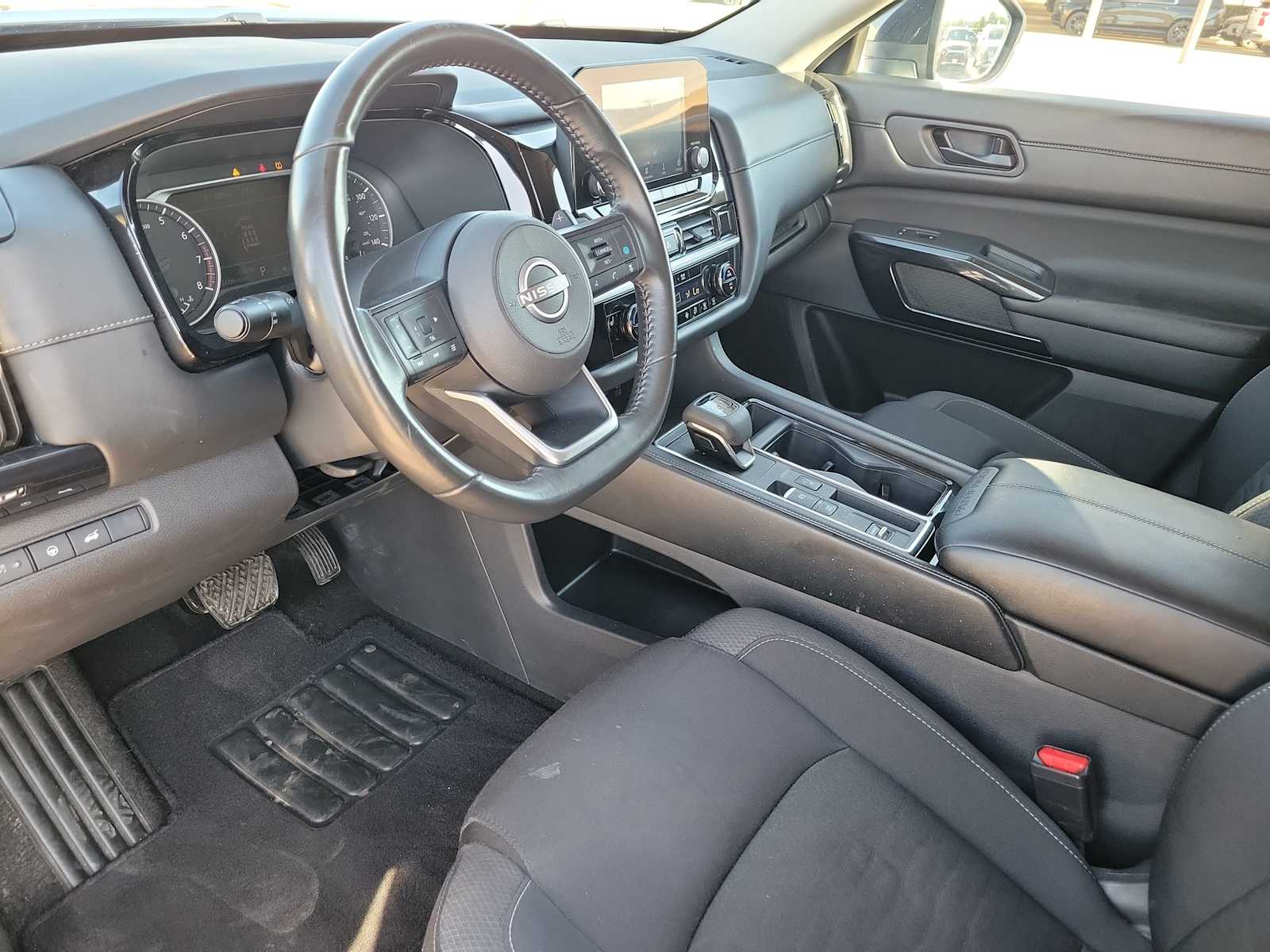 Thumbnail: 2025 Nissan Pathfinder - 10