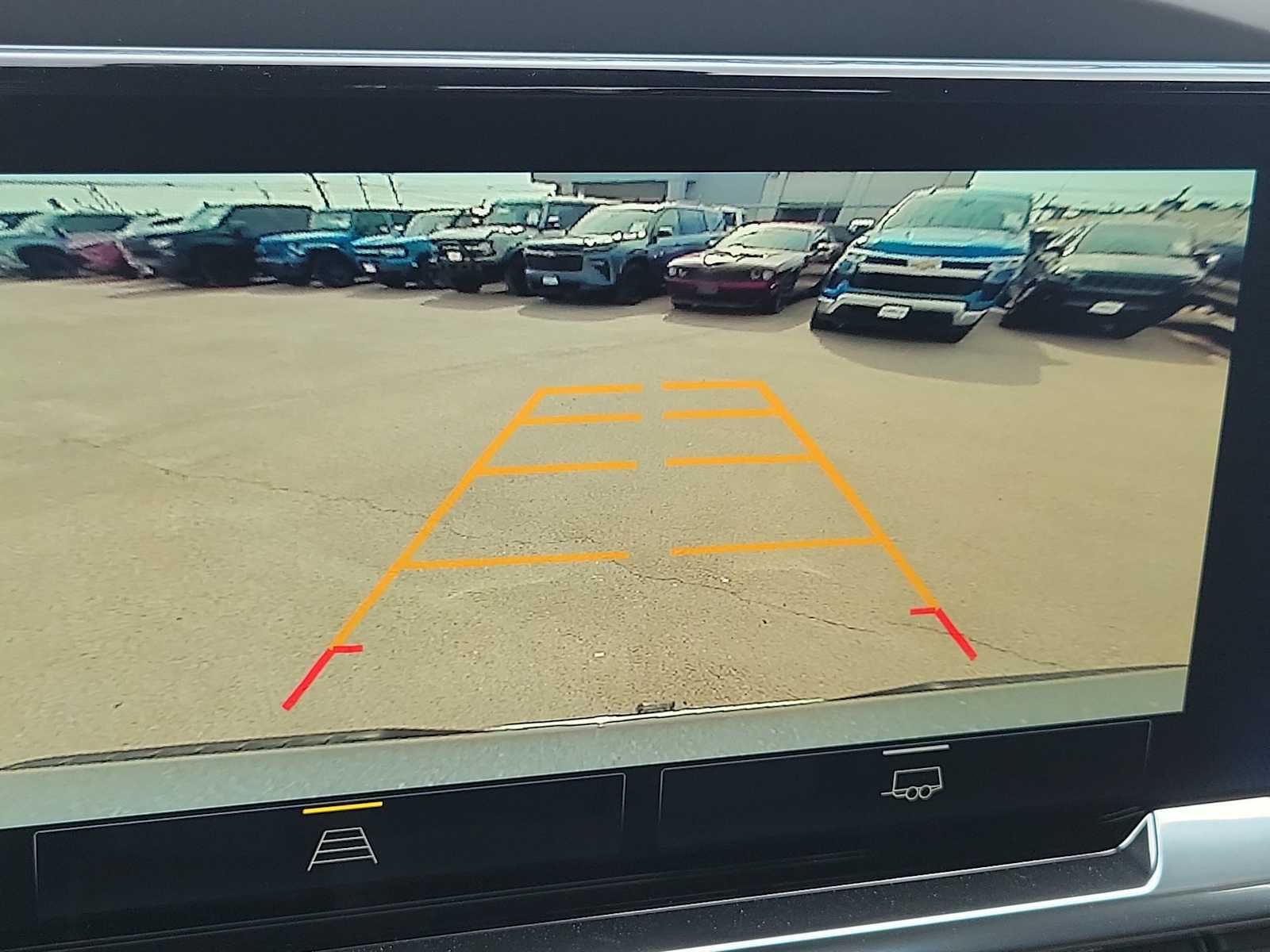 Thumbnail: 2026 Chevrolet Silverado 1500 - 24