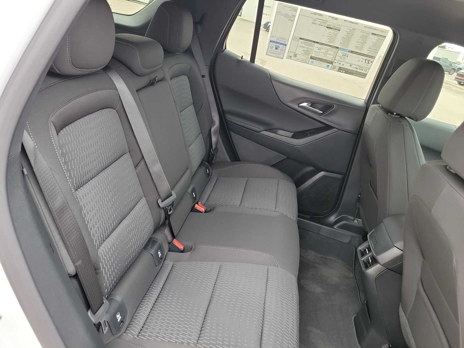 Thumbnail: 2026 Chevrolet Equinox - 17