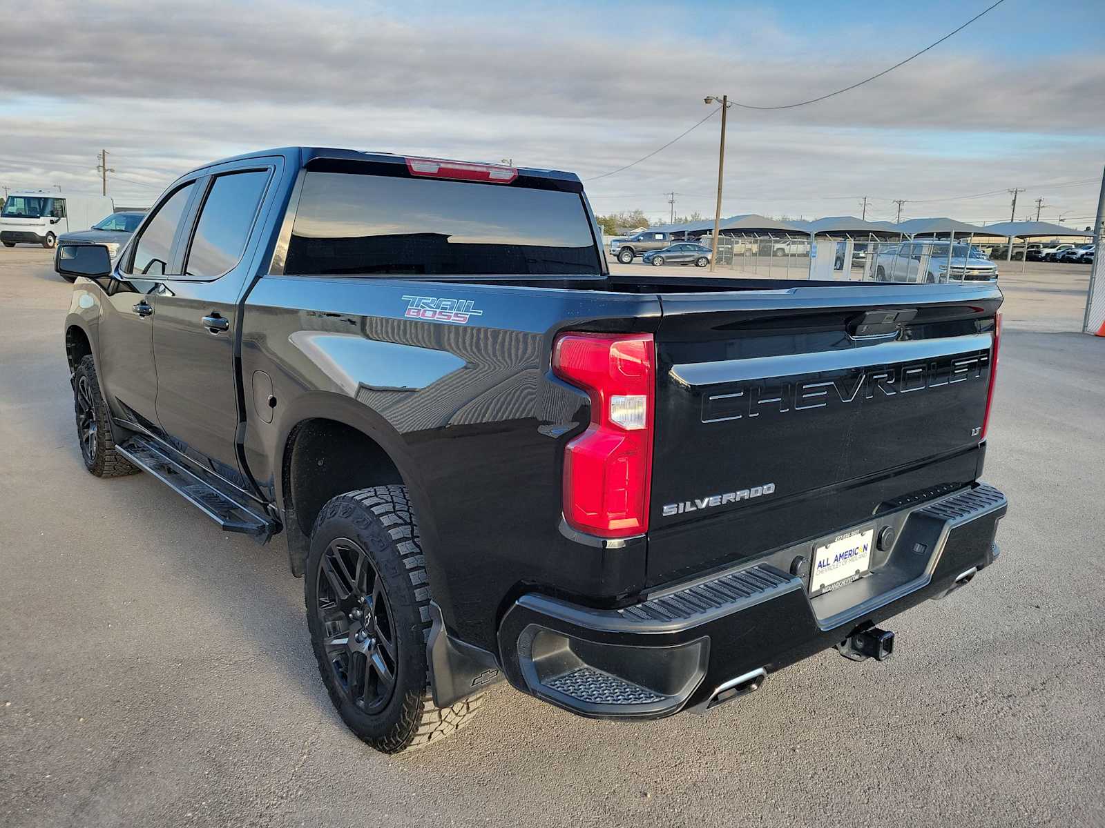 Thumbnail: 2021 Chevrolet Silverado 1500 - 12