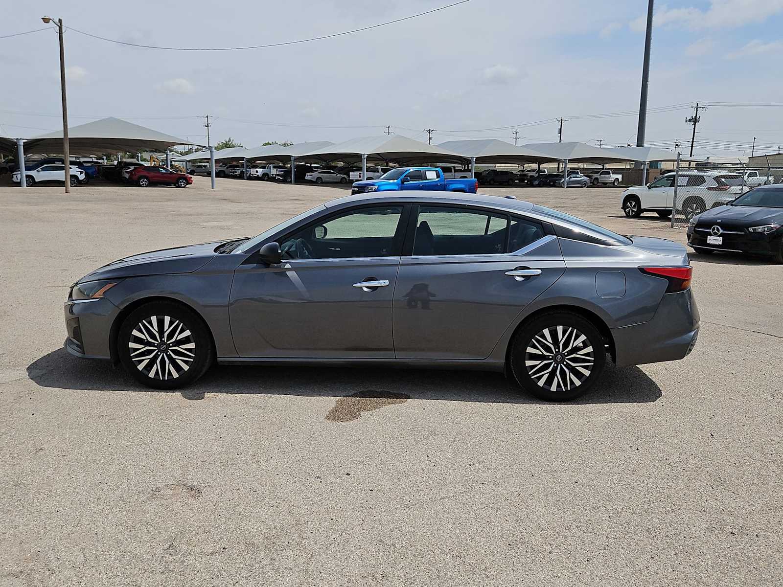 Thumbnail: 2024 Nissan Altima - 5