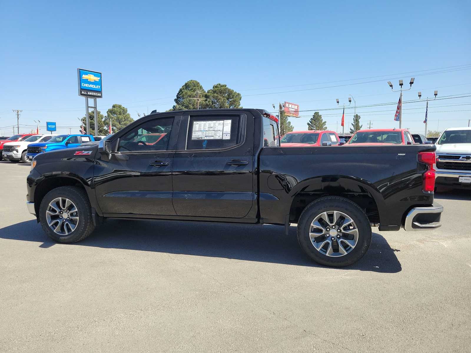 Thumbnail: 2025 Chevrolet Silverado 1500 - 11