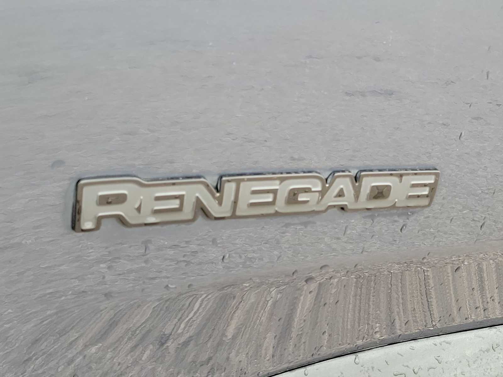 Thumbnail: 2023 Jeep Renegade - 11