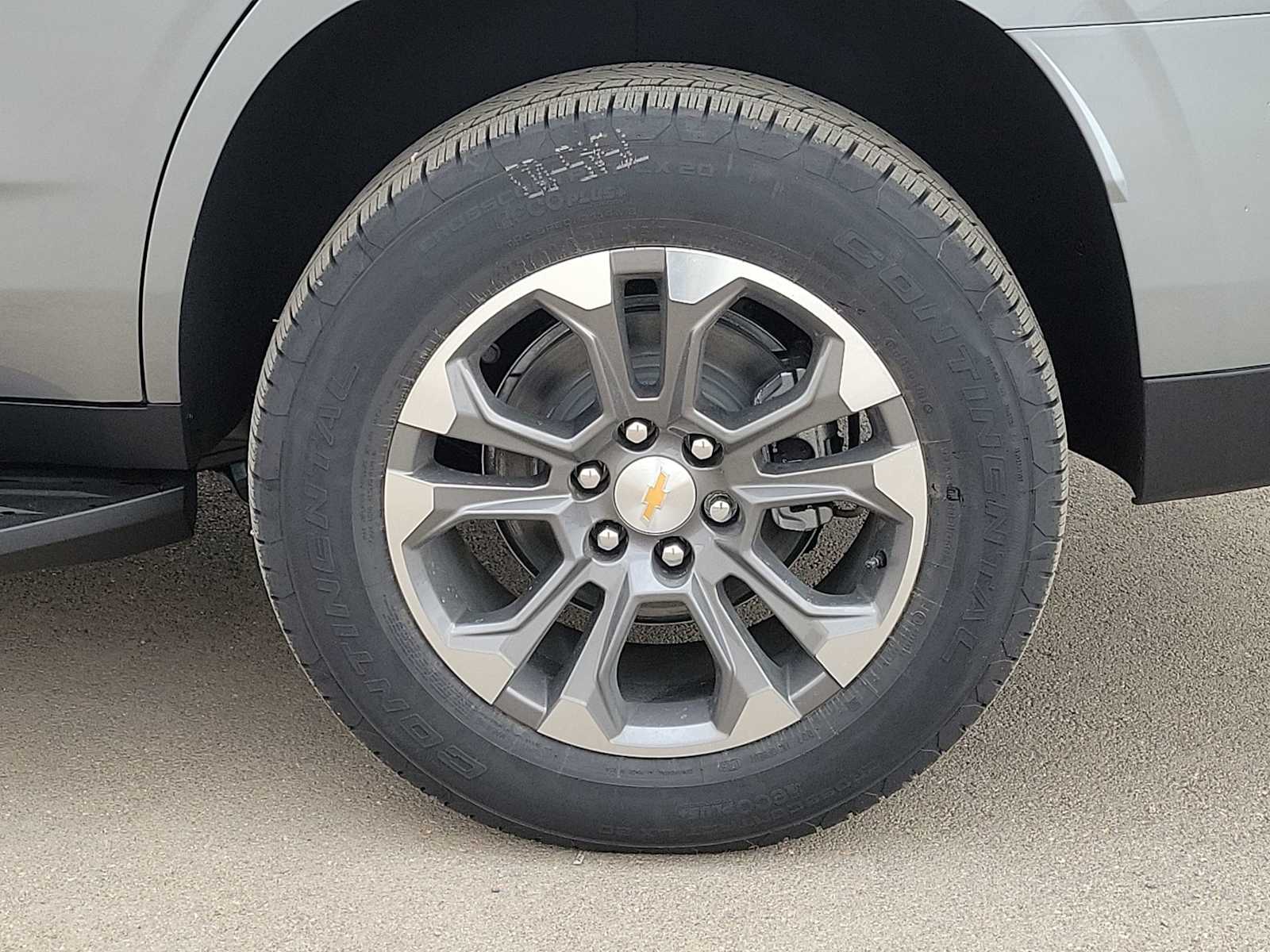 Thumbnail: 2026 Chevrolet Tahoe - 12