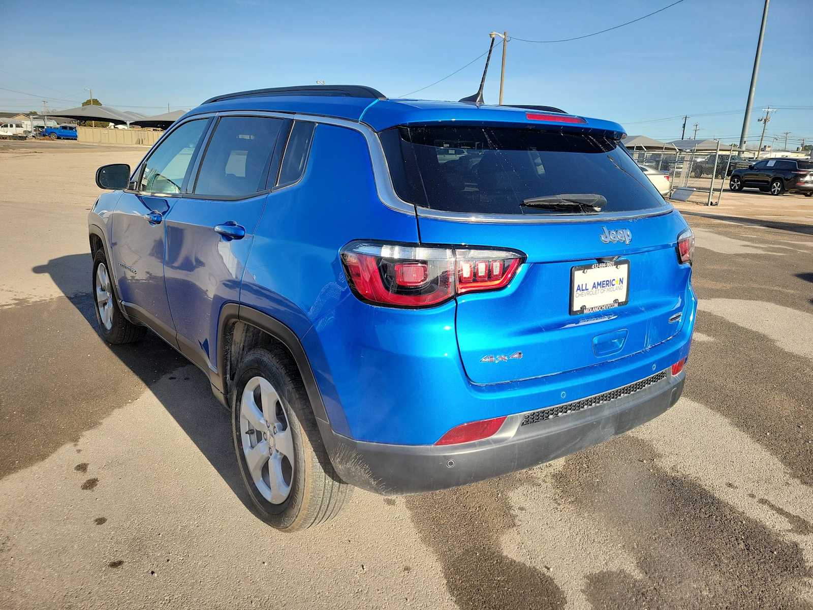 Thumbnail: 2021 Jeep Compass - 12