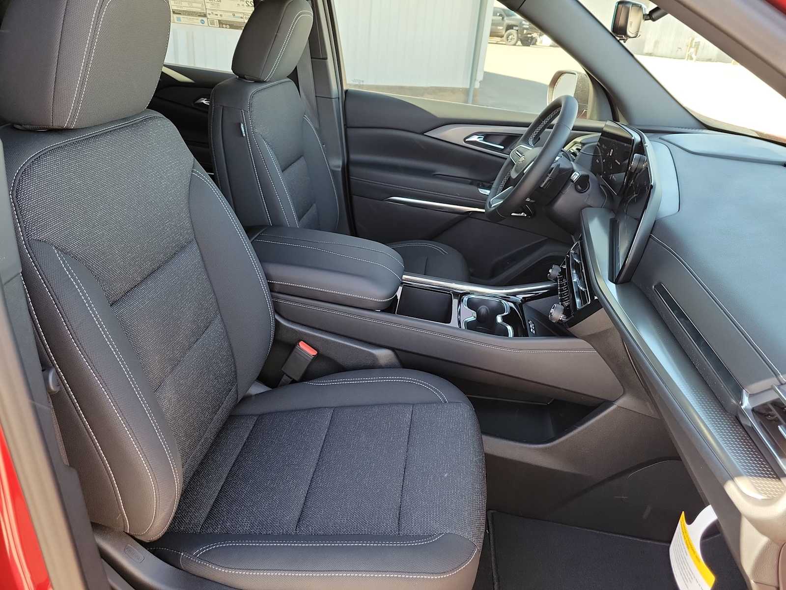 Thumbnail: 2026 Chevrolet Traverse - 22