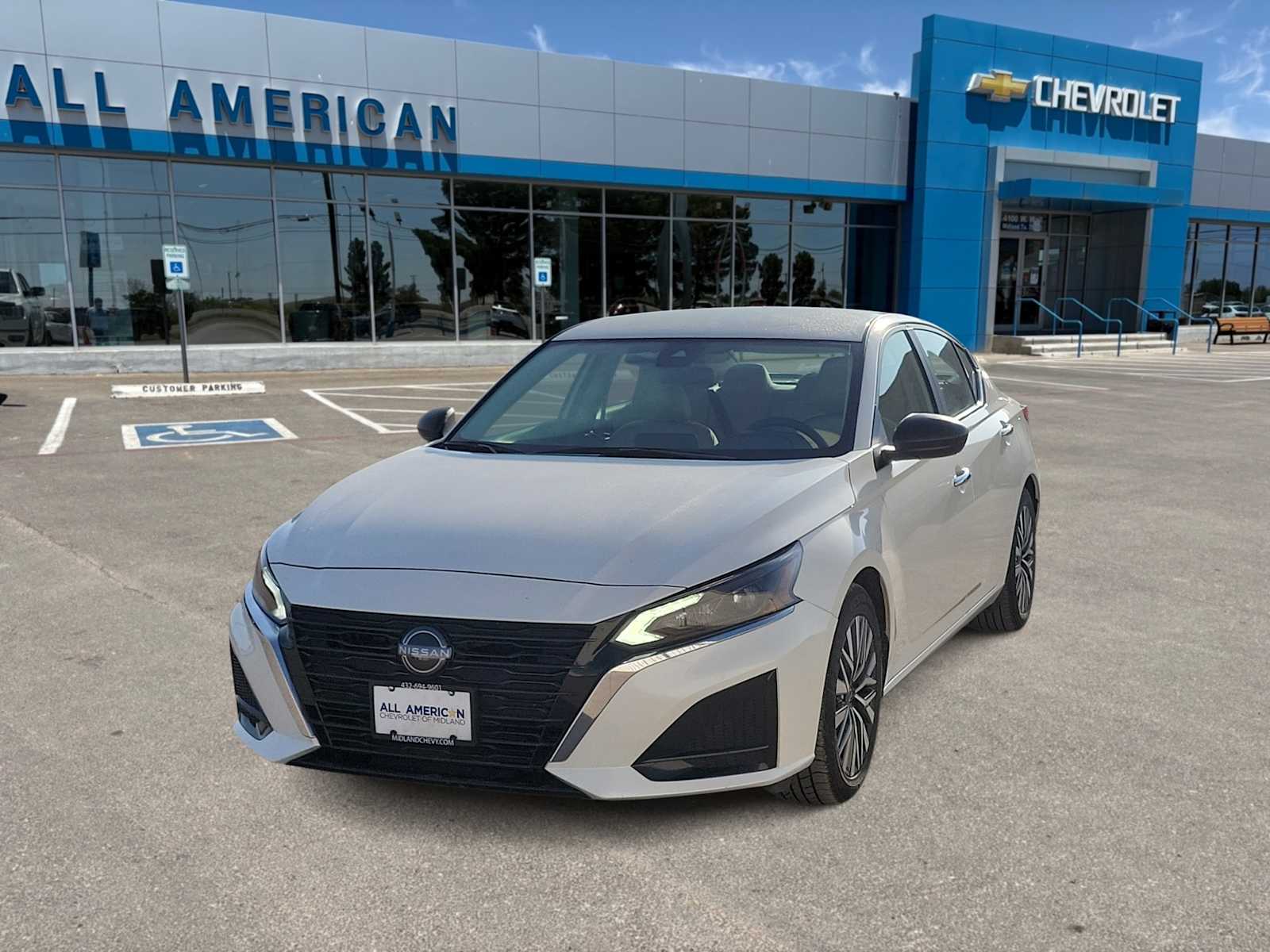 Thumbnail: 2025 Nissan Altima - 1