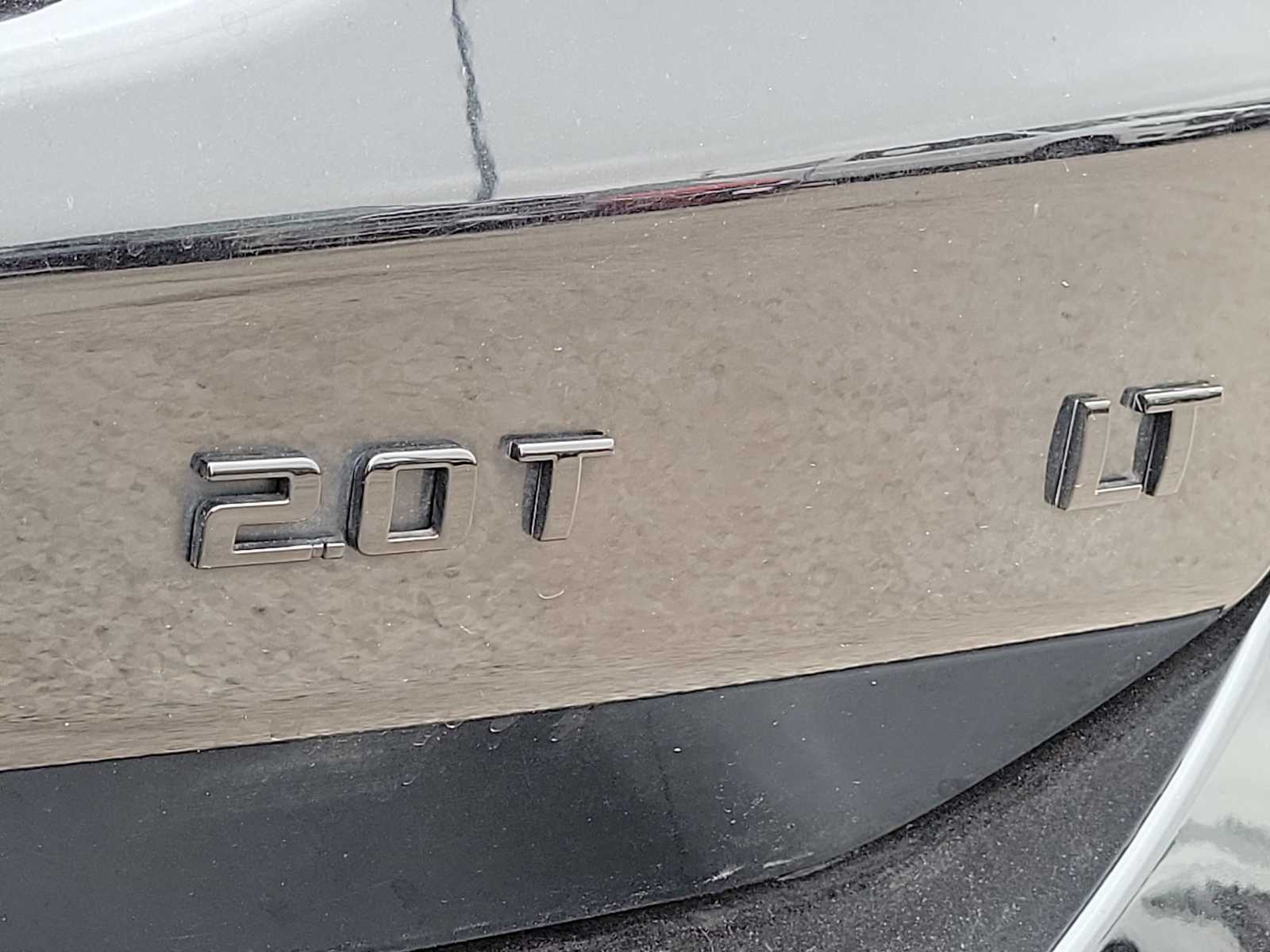 Thumbnail: 2018 Chevrolet Equinox - 11