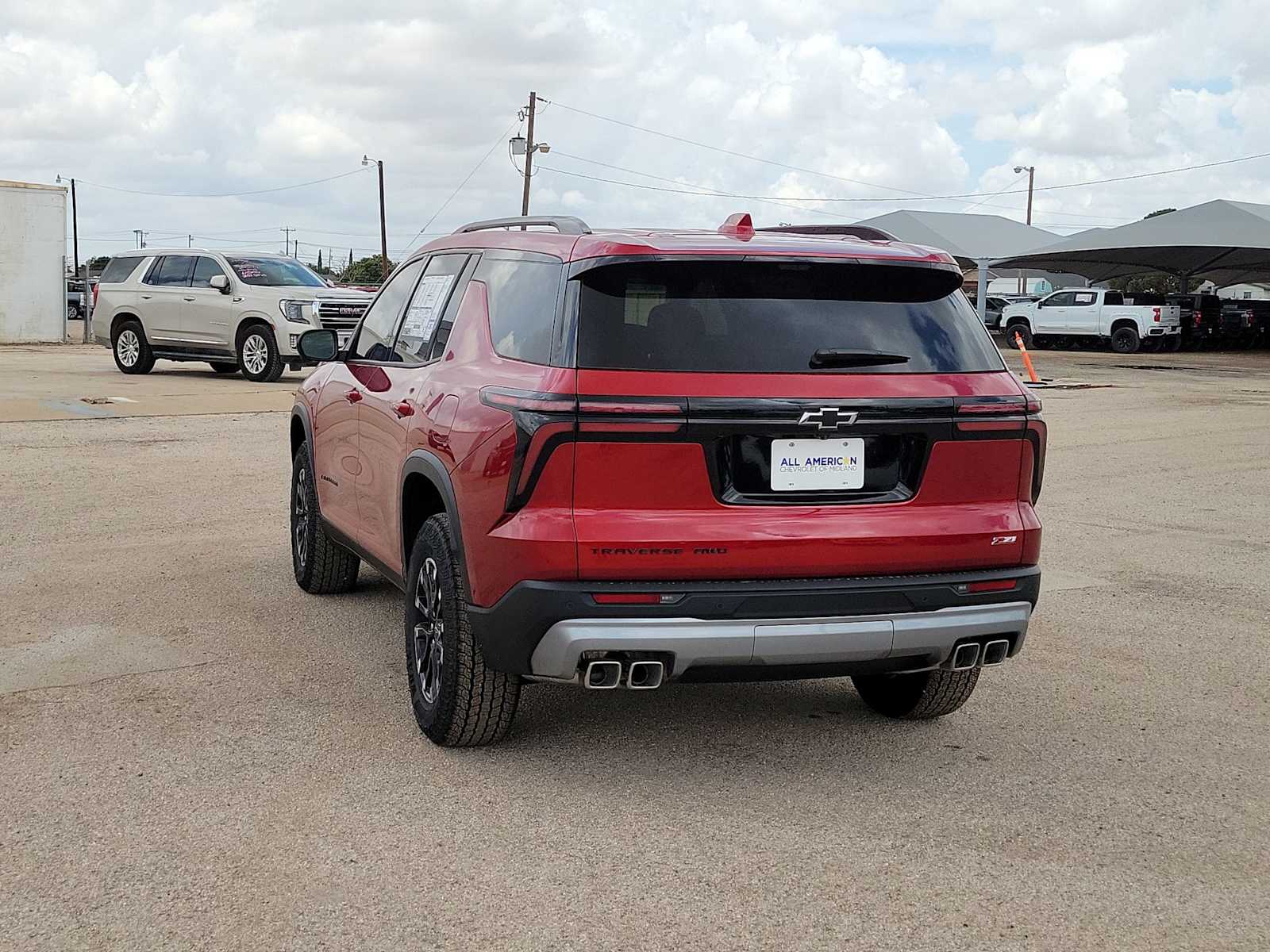 Thumbnail: 2026 Chevrolet Traverse - 6