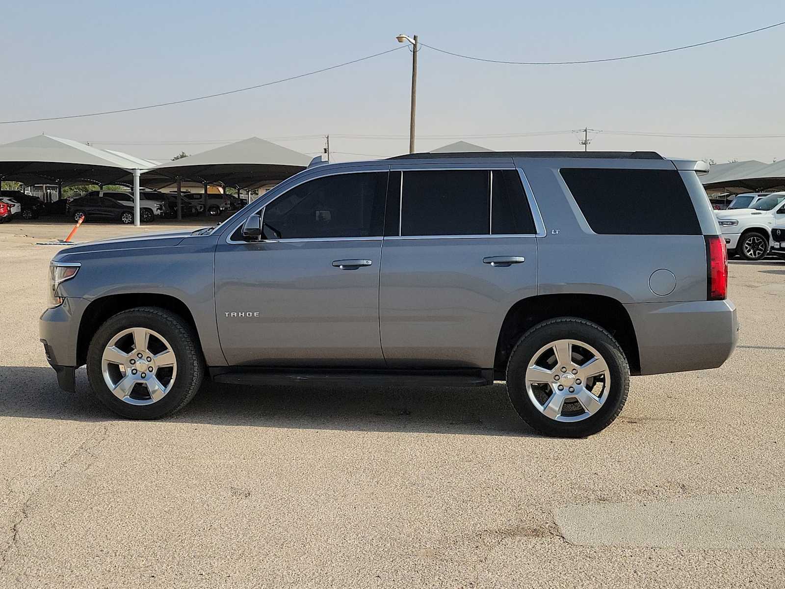 Thumbnail: 2019 Chevrolet Tahoe - 5