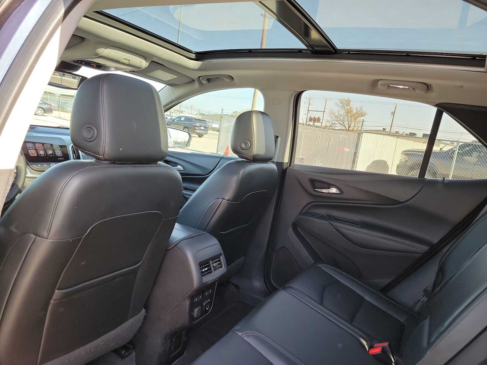 Thumbnail: 2018 Chevrolet Equinox - 20