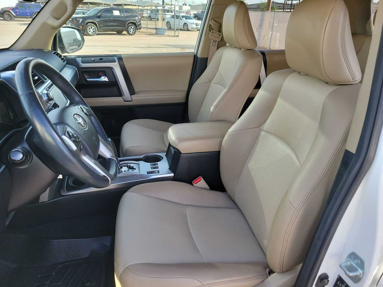 Thumbnail: 2017 Toyota 4Runner - 15