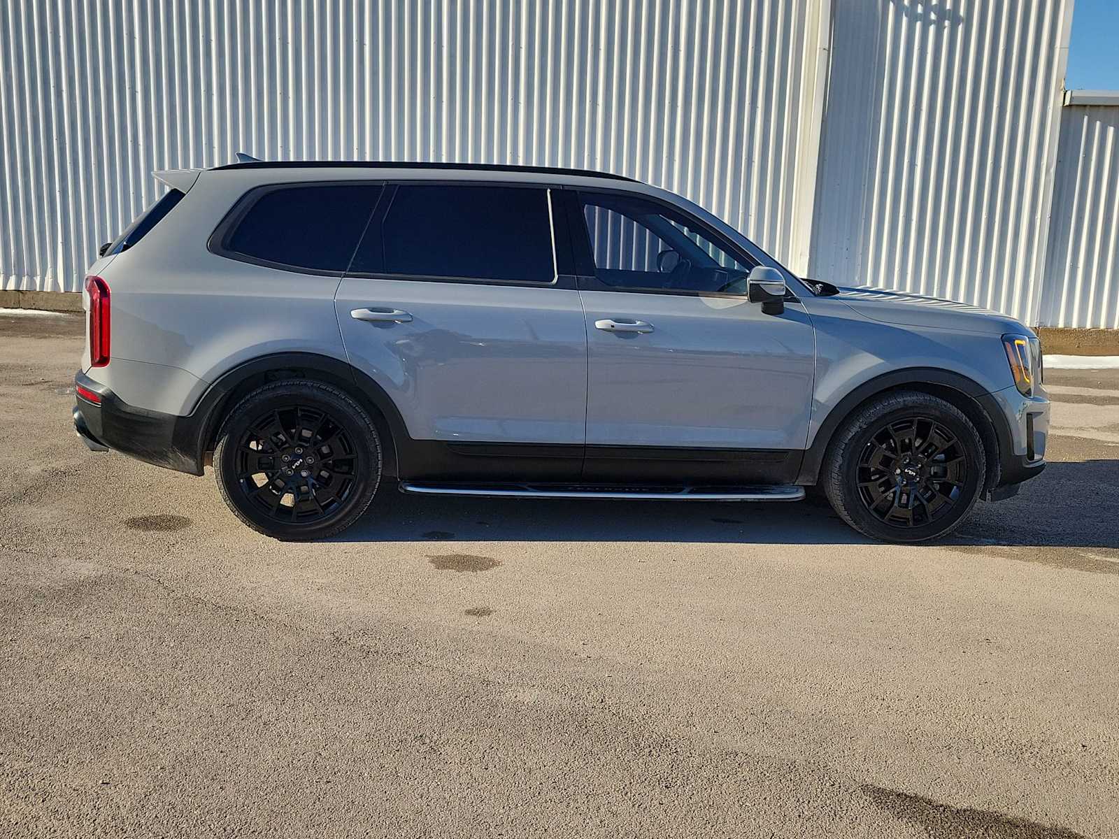 Thumbnail: 2022 Kia Telluride - 8