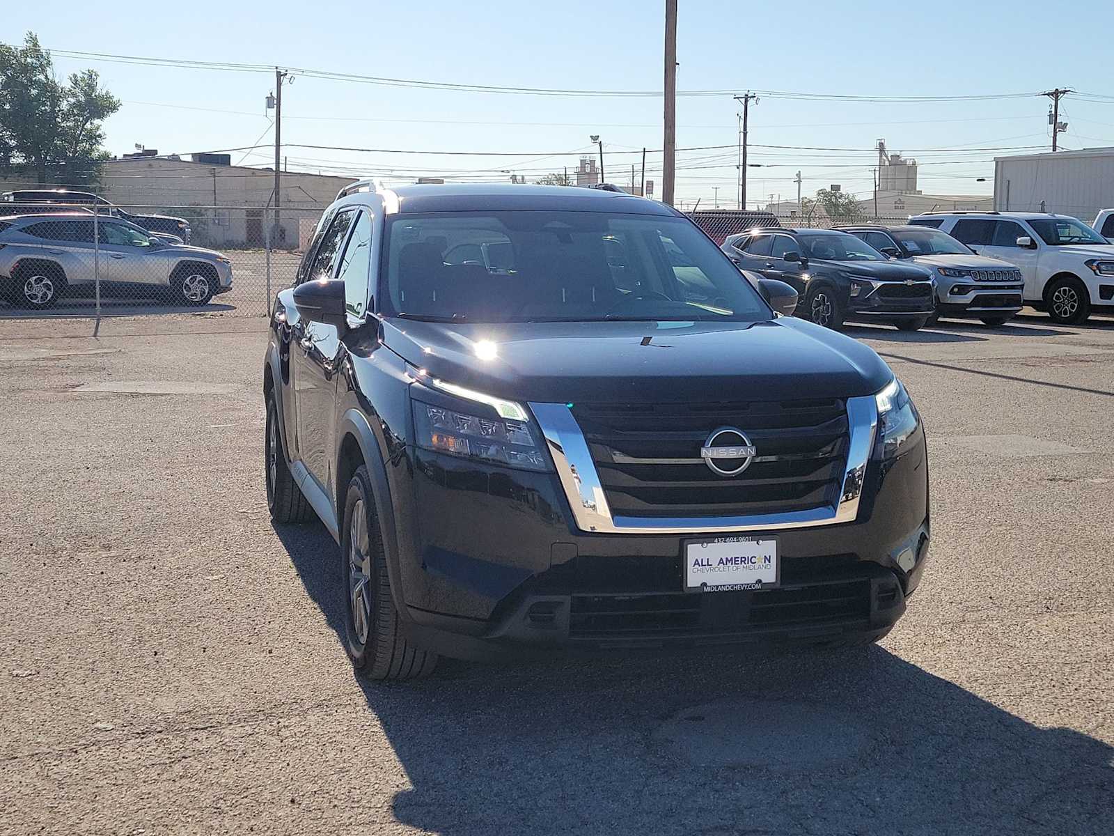 Thumbnail: 2025 Nissan Pathfinder - 2