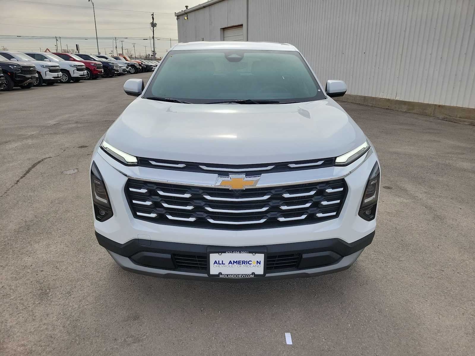 Thumbnail: 2026 Chevrolet Equinox - 3