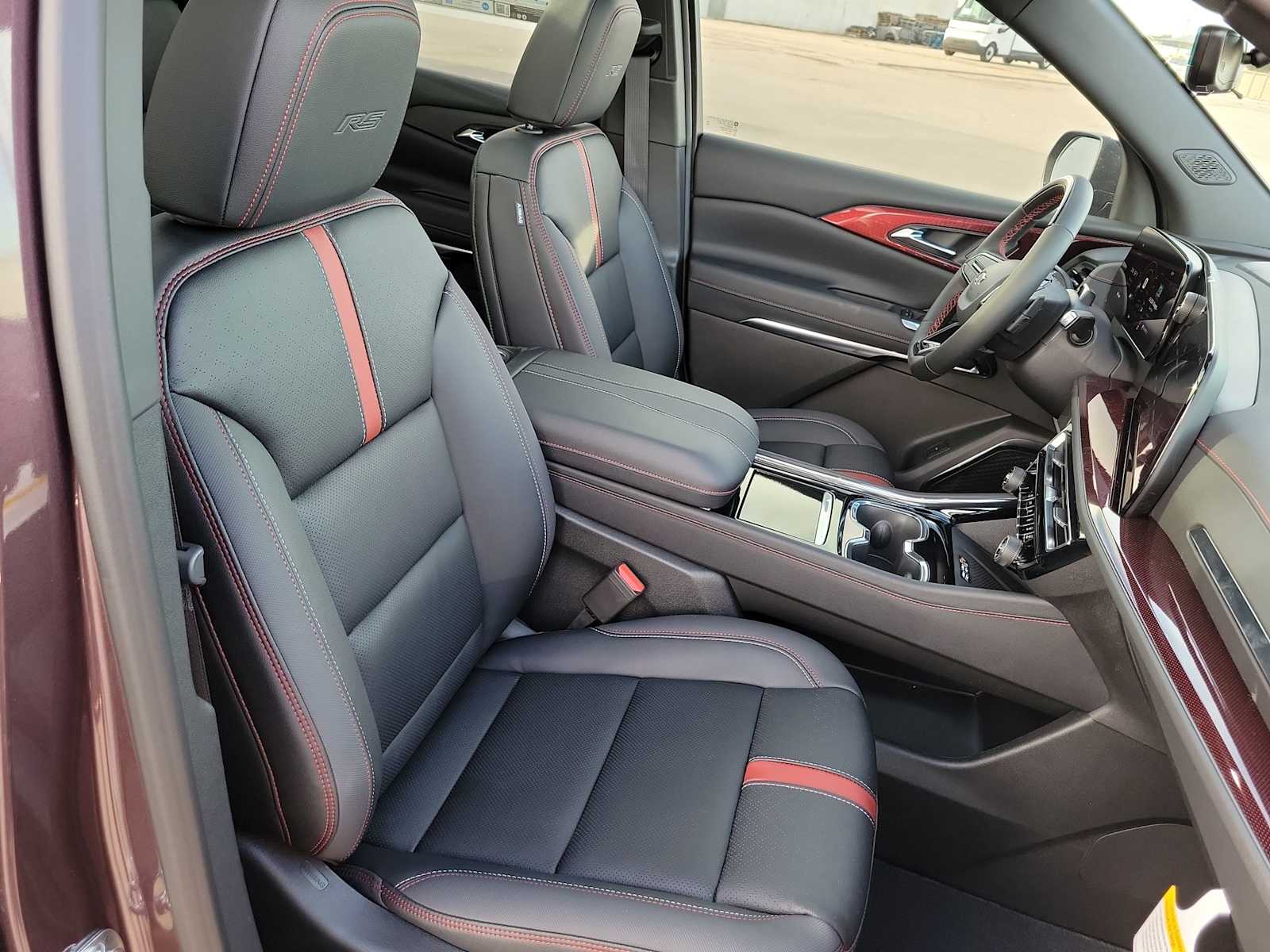 Thumbnail: 2026 Chevrolet Traverse - 22