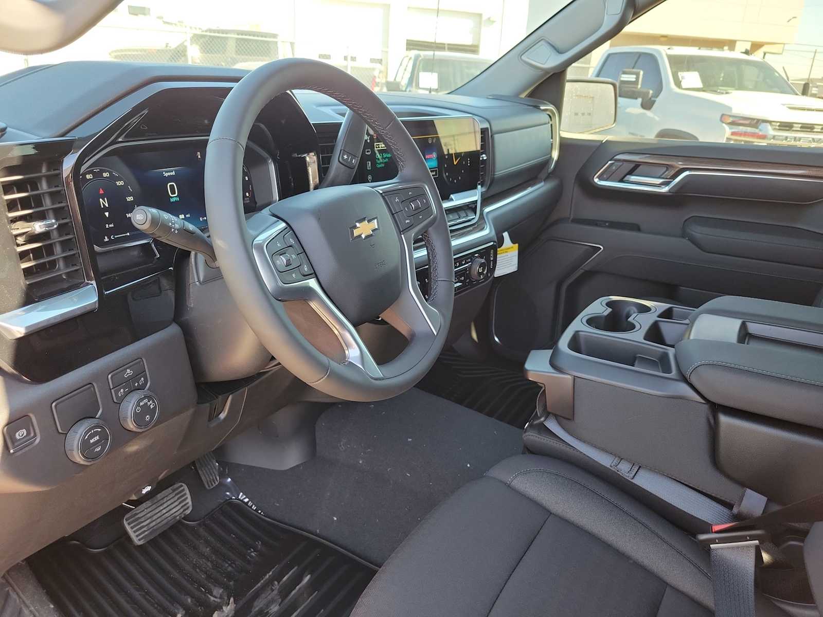 Thumbnail: 2026 Chevrolet Silverado 1500 - 10