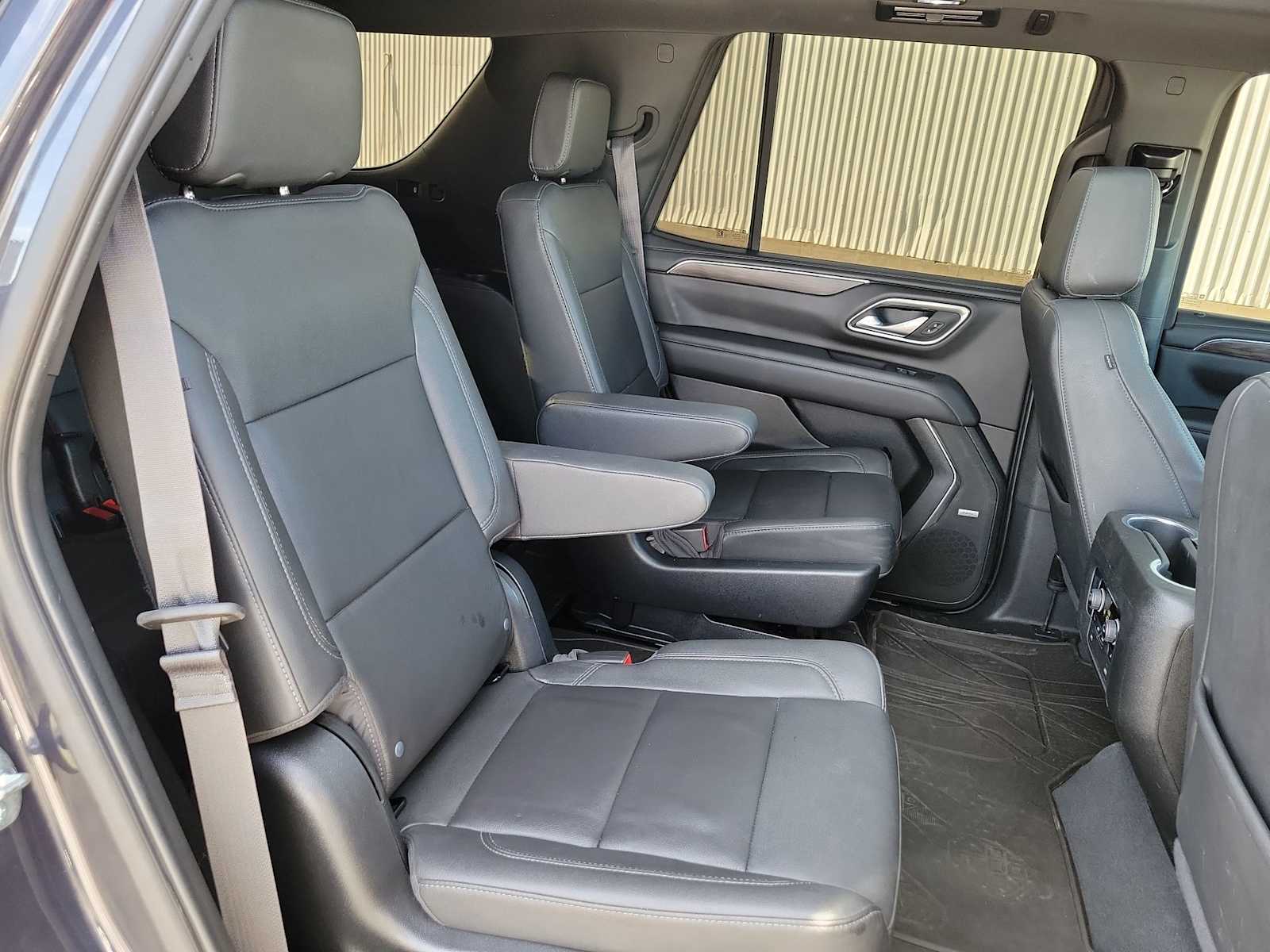 Thumbnail: 2022 Chevrolet Tahoe - 17