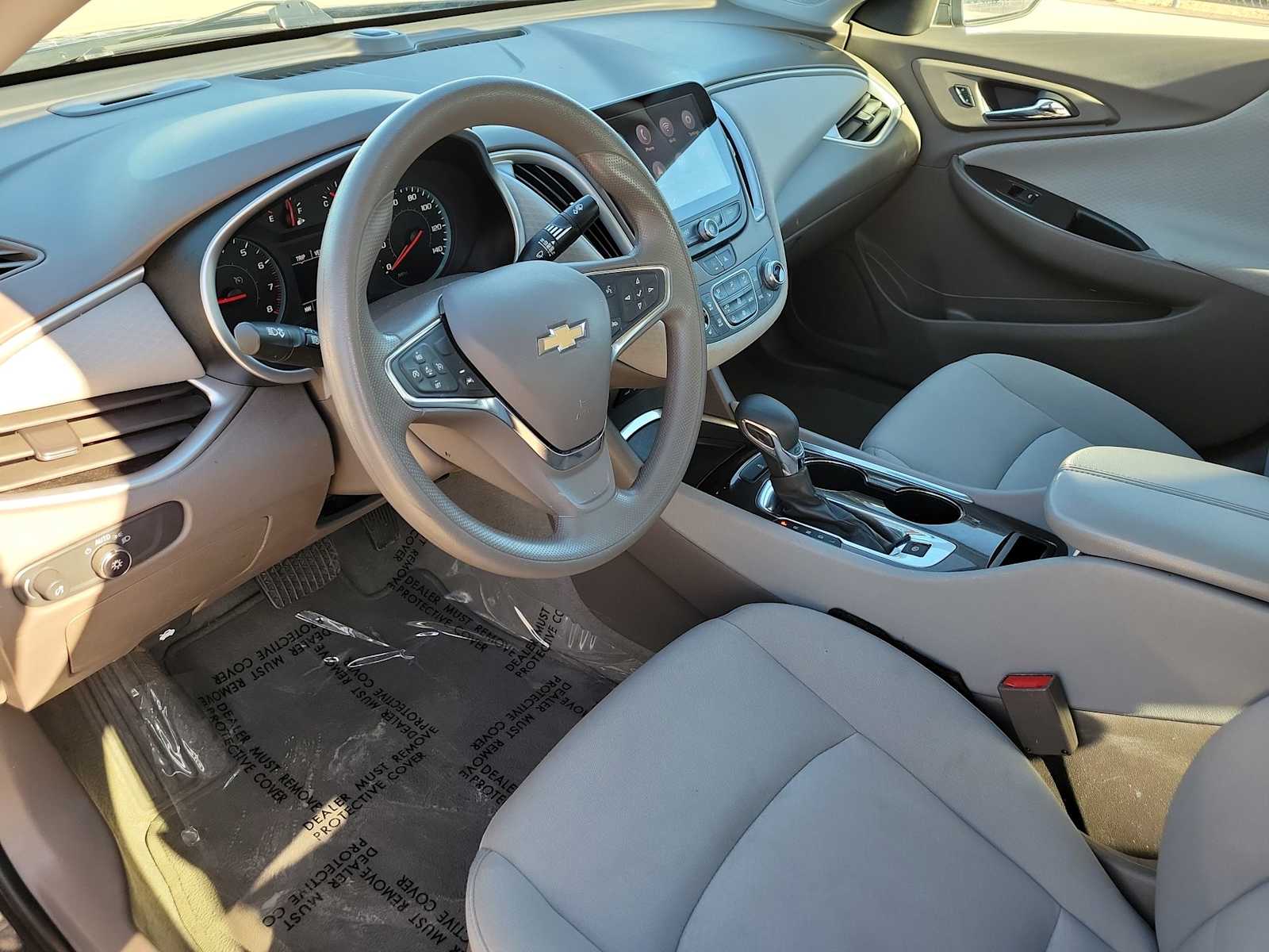 Thumbnail: 2023 Chevrolet Malibu - 10