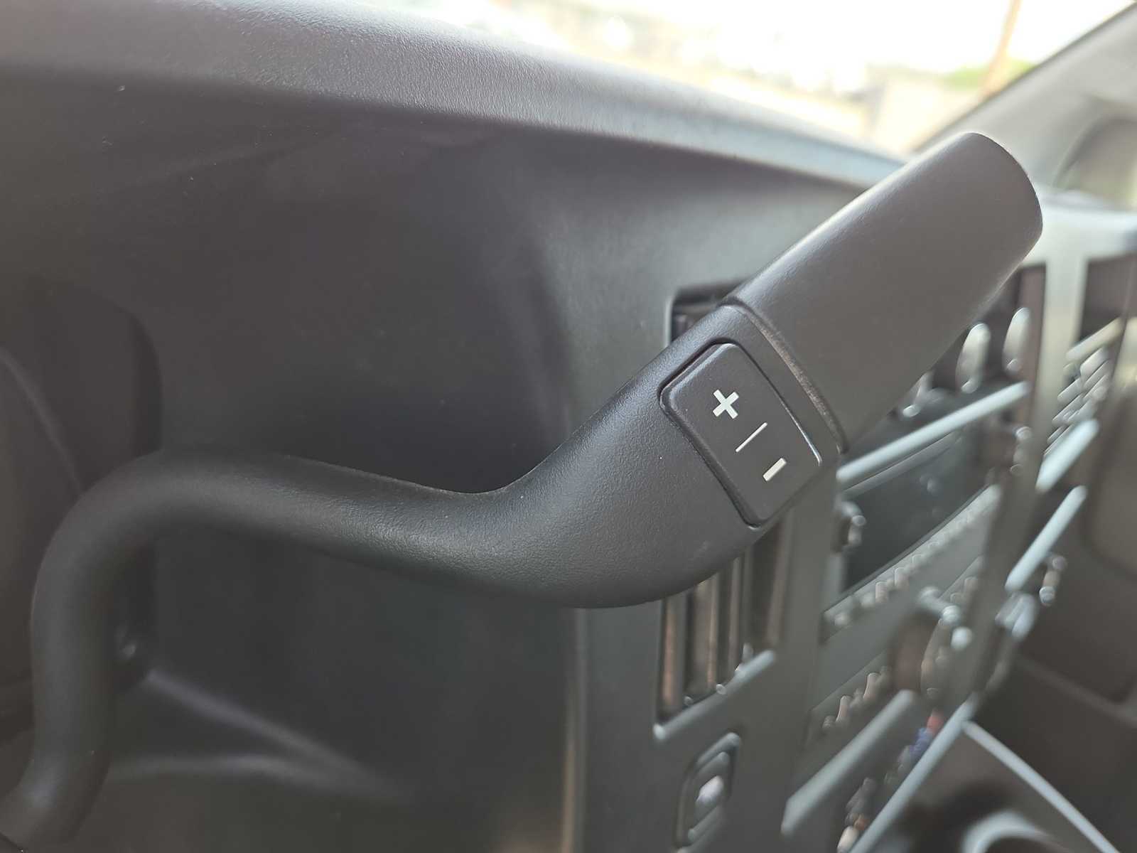 Thumbnail: 2025 Chevrolet Express - 21