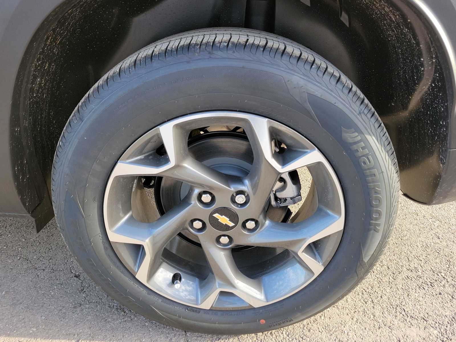 Thumbnail: 2026 Chevrolet Trax - 16