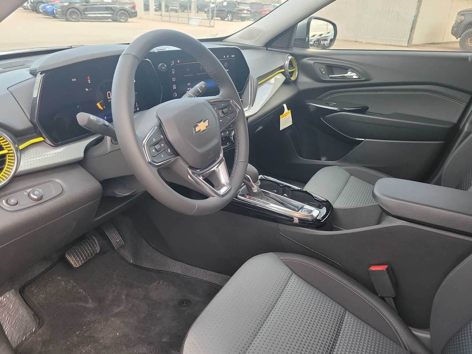 Thumbnail: 2026 Chevrolet Trax - 10