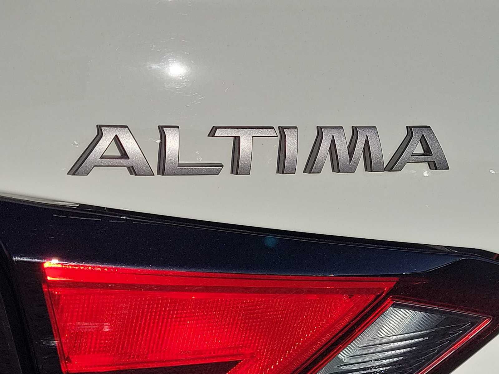 Thumbnail: 2025 Nissan Altima - 11