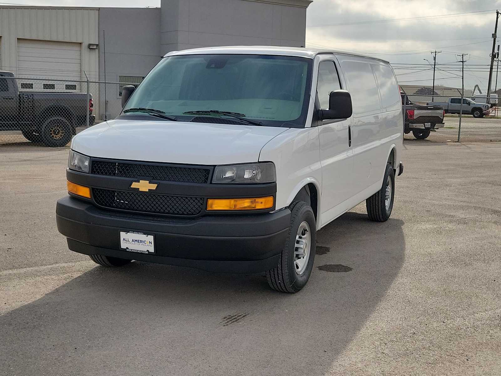 Thumbnail: 2026 Chevrolet Express - 4