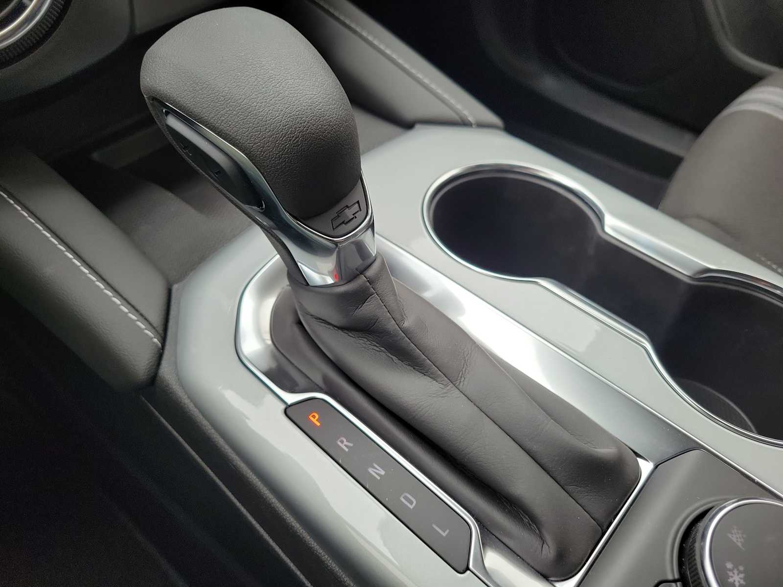 Thumbnail: 2026 Chevrolet Blazer - 21