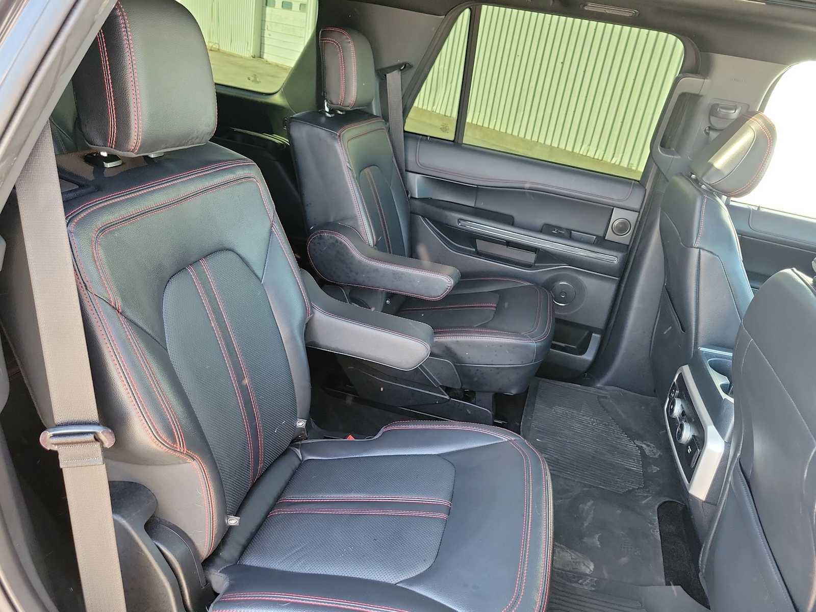 Thumbnail: 2022 Ford Expedition - 17