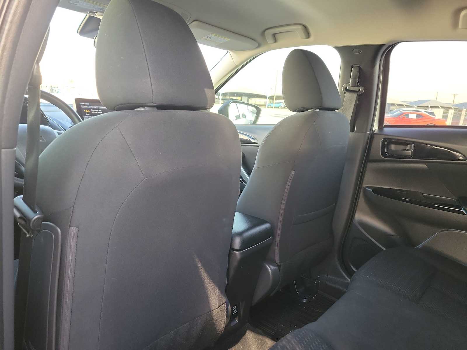 Thumbnail: 2024 Mitsubishi Eclipse Cross - 16