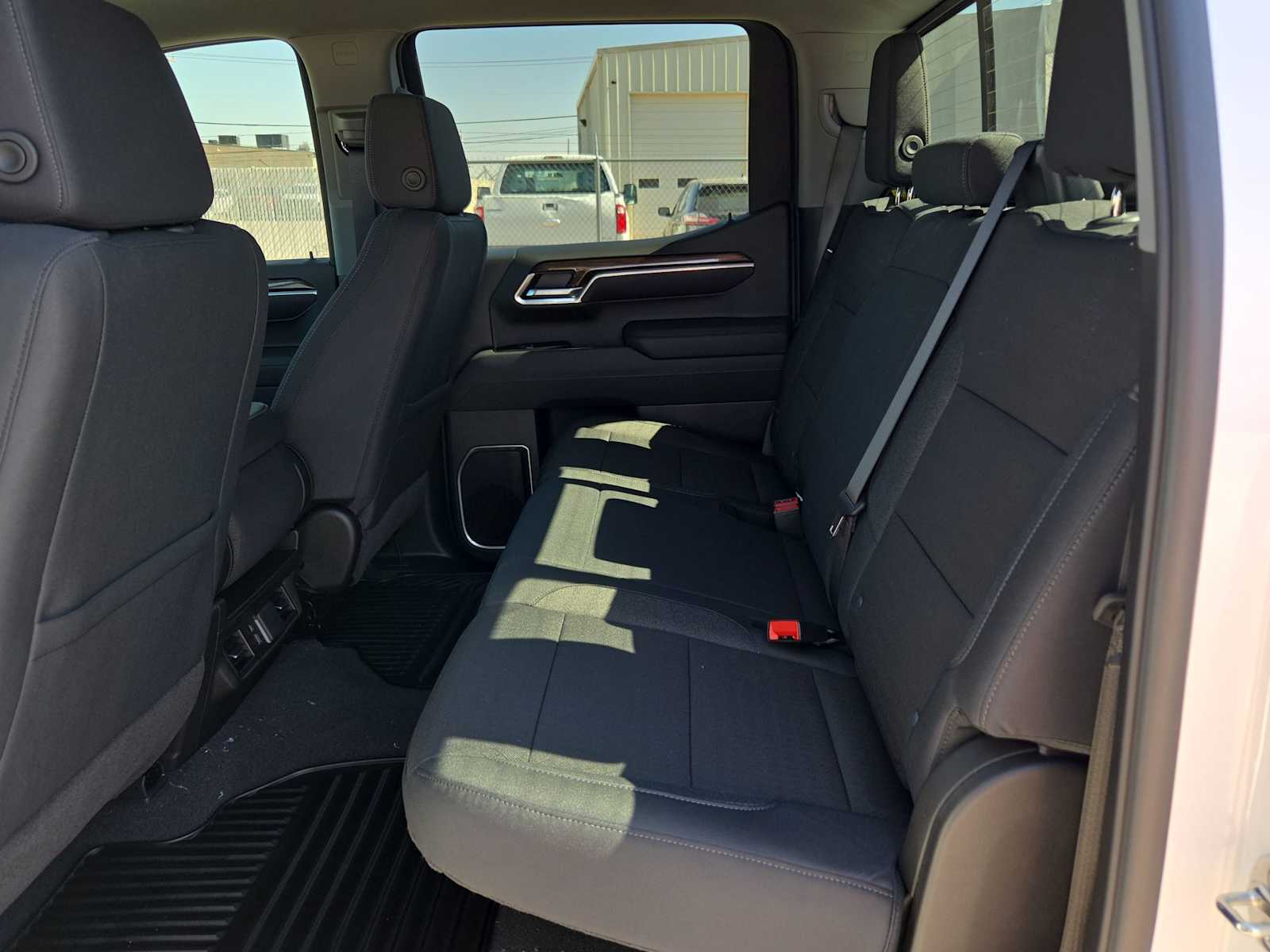 Thumbnail: 2026 Chevrolet Silverado 1500 - 20