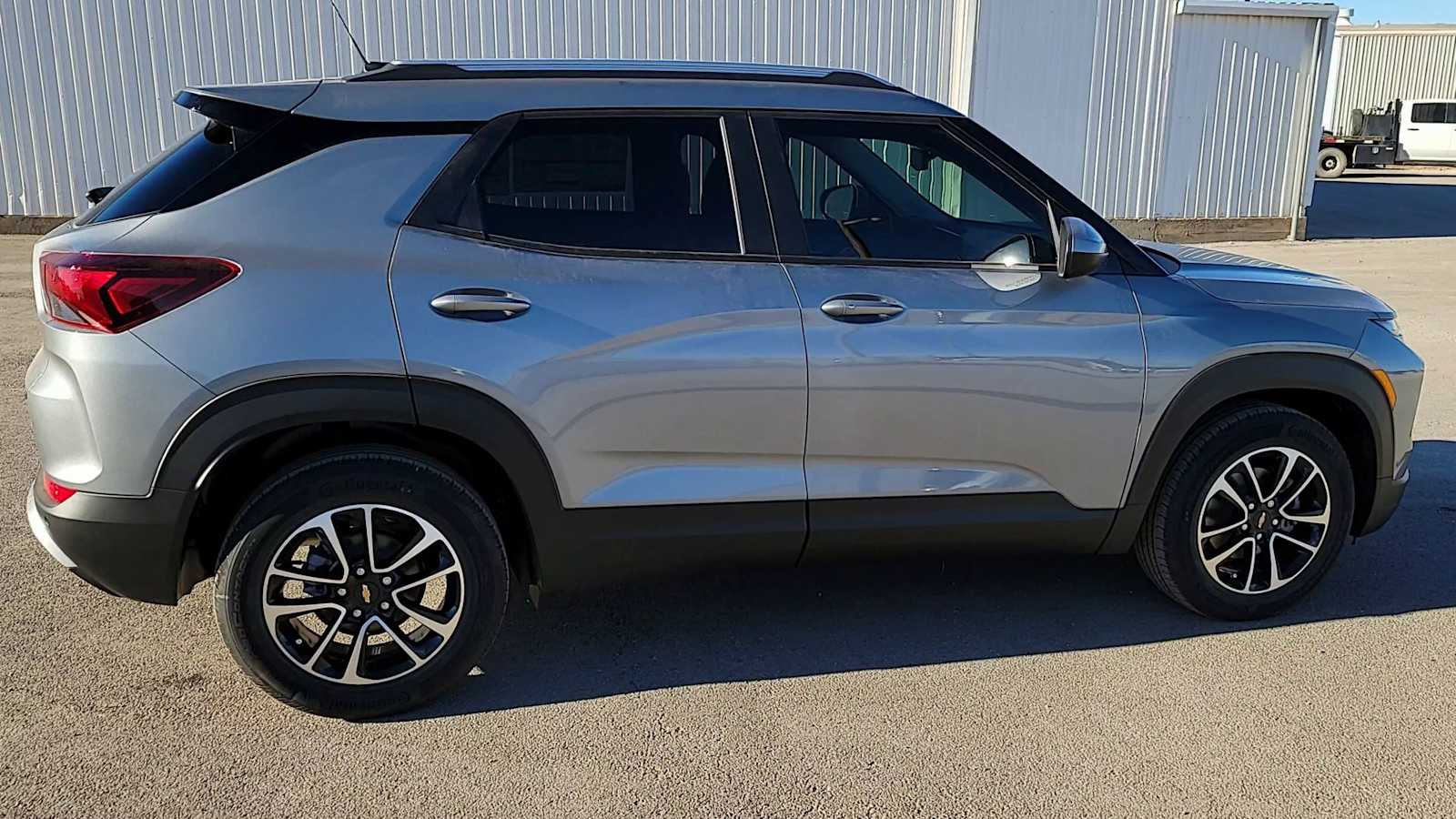 Thumbnail: 2026 Chevrolet TrailBlazer - 9