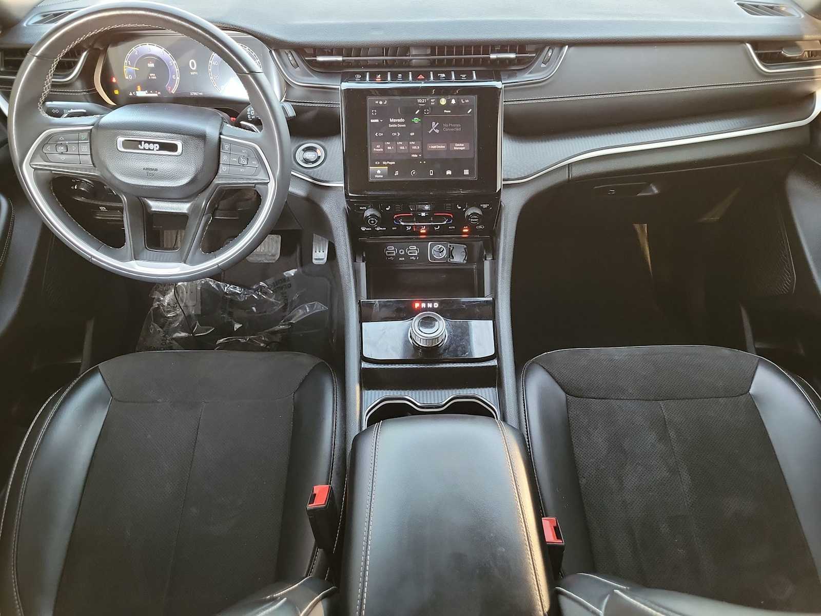 Thumbnail: 2024 Jeep Grand Cherokee L - 18