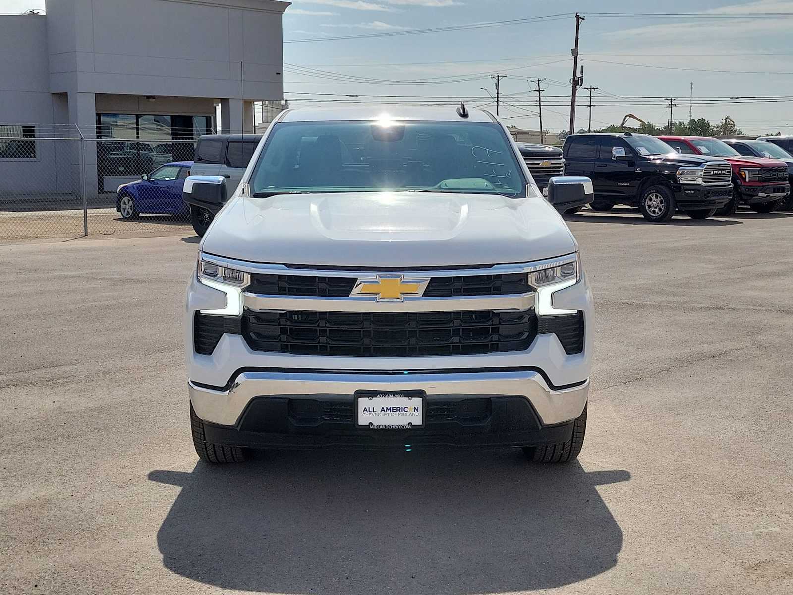 Thumbnail: 2026 Chevrolet Silverado 1500 - 3